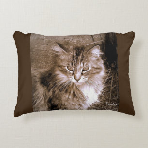 Sepia Maine Coon Cat Throw Pillow Zierkissen