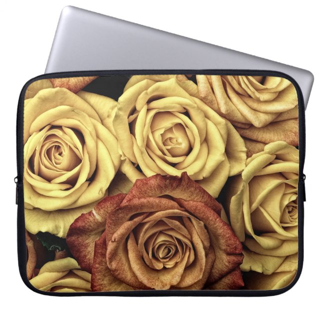 Sepia Tinted Rose Laptopschutzhülle (Vorderseite)