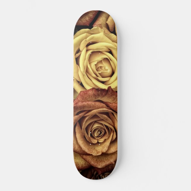 Sepia Tinted Rose Skateboard (Vorderseite)