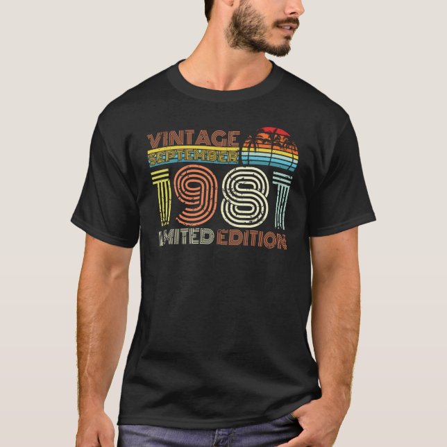 September 1981 Vintages Geschenk T-Shirt (Vorderseite)
