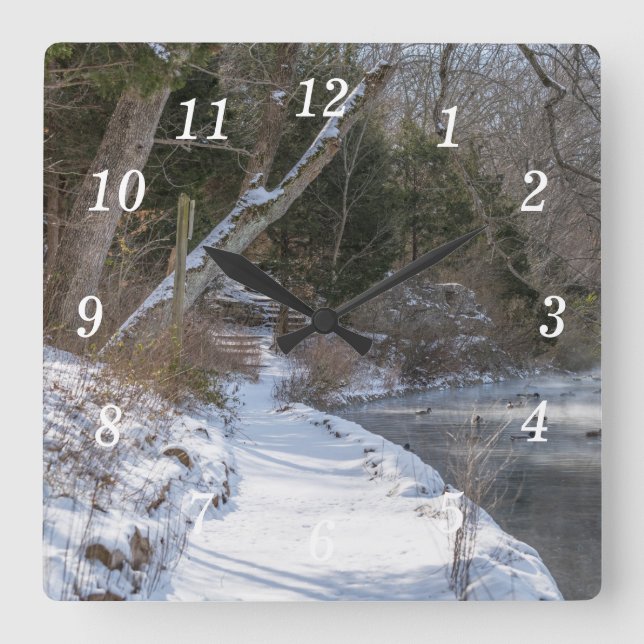Sequiota Winter Walking Wall Clock Quadratische Wanduhr (Vorderseite)