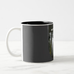 Sequoia-Nationalpark - Nebliger Frühling Zweifarbige Tasse
