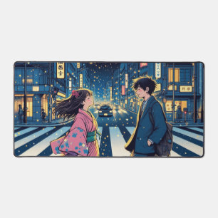 Serene Anime Couple auf der City Street Schreibtischunterlage