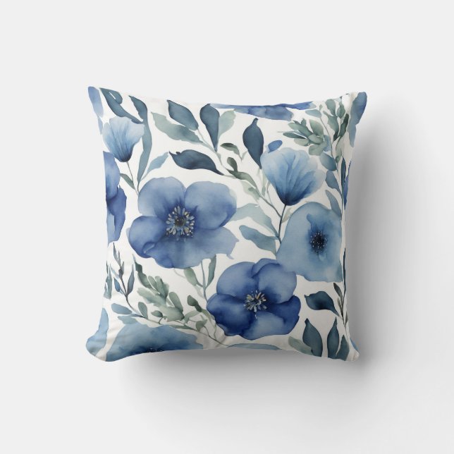 Serene Blue Floral Kissen (Vorderseite)