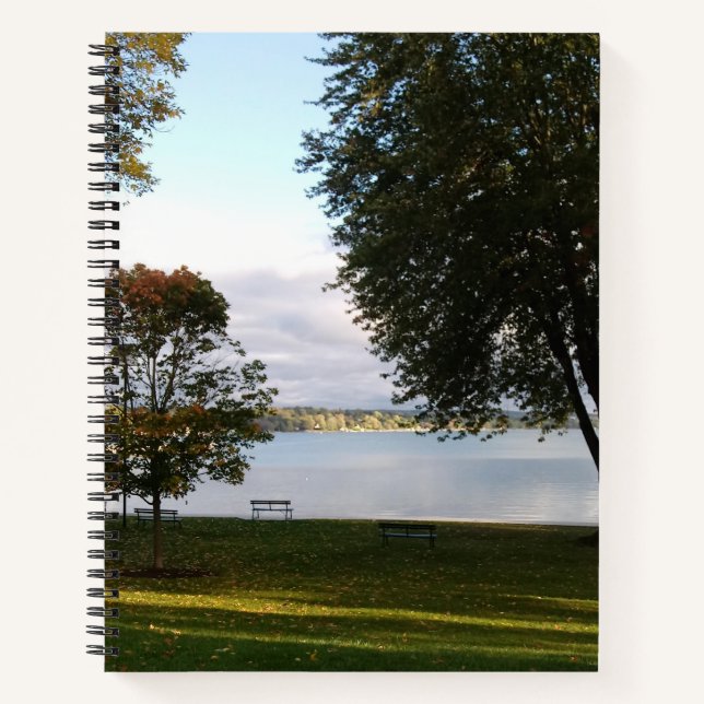 Serene Lake Skaneateles Notizbuch (Vorderseite)