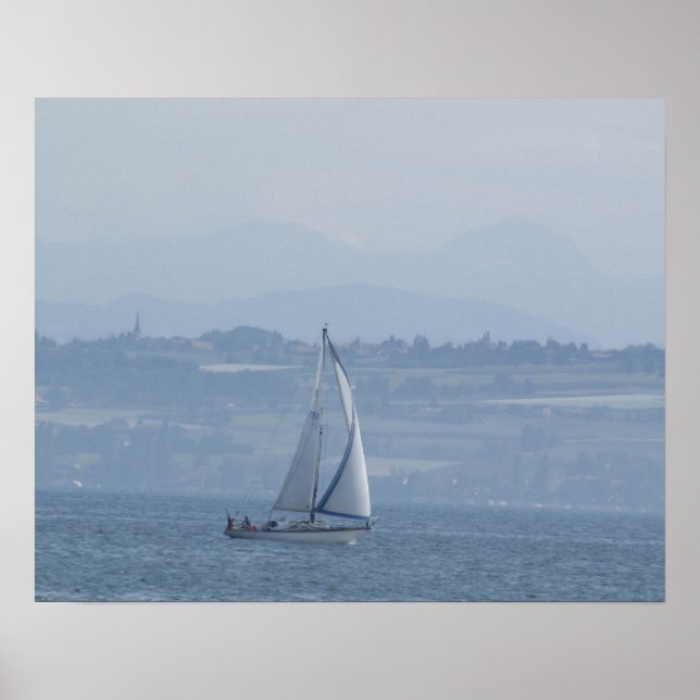 Serene Sailboat Poster (Vorne)