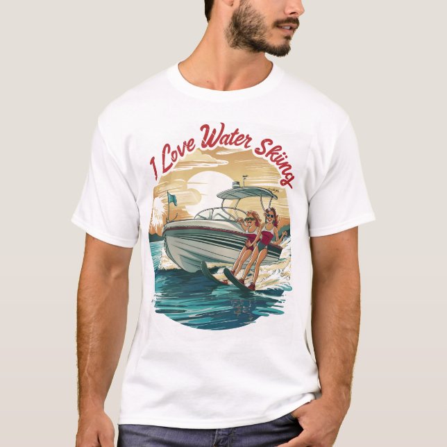 Serene Sailing: Zwei Frauen genießen das Wasser T-Shirt (Vorderseite)