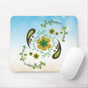 Serene Taiji Florals – Sanfte grüne und goldene Bl Mousepad