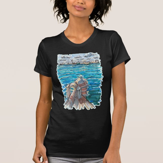 Serene Waterscape in San Juan de Ulua, Veracruz T-Shirt (Vorderseite)
