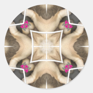 Serengeti Splendor: Vibrant Animal Hide Artistry Runder Aufkleber