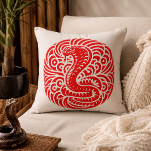 Serpentine Comfort: Kobra-förmiges Kissen für Exot