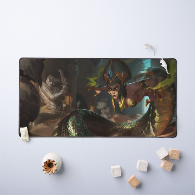 Serpents Embrace Gaming Desk Mat | Assassin-Ventil Schreibtischunterlage (Kindertisch)