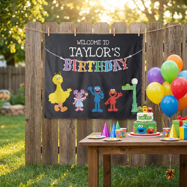 Sesame Street Chalkboard Geburtstag Willkommen Wandteppich (Von Creator hochgeladen)