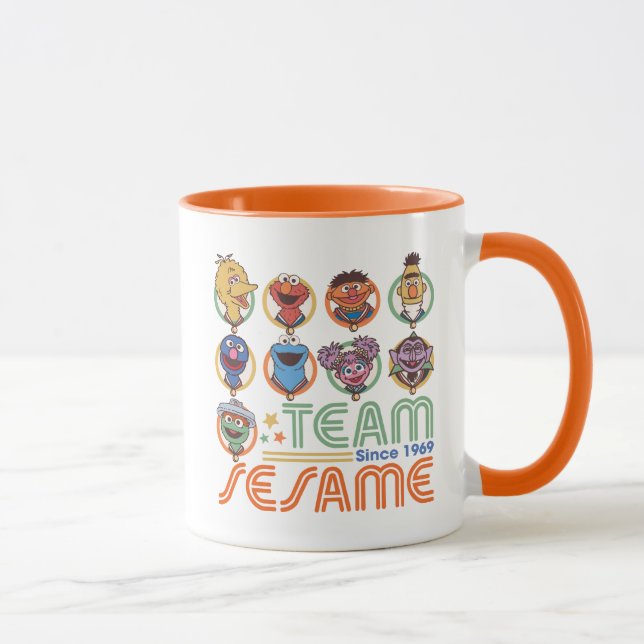 Sesamstraße | Team Sesame Seit 1969 Tasse (Rechts)