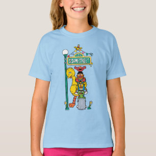 Sesamstraße   Unter dem Sesamstraße-Zeichen T-Shirt