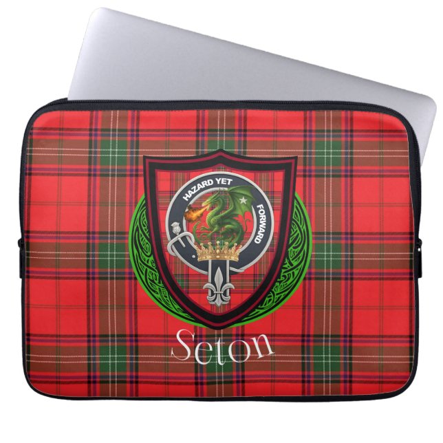 Seton Scottish Clan Tartan and Crest  Laptopschutzhülle (Vorderseite)