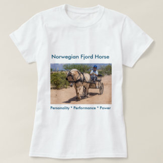 Setzen Sie Ihr Fjordpferd hier! T-Shirt