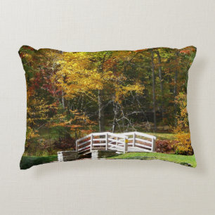 Seven Springs Fall Bridge I Herbst Landschaft Dekokissen