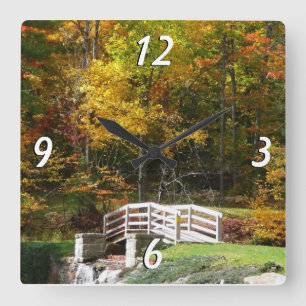 Seven Springs Fall Bridge I Herbst Landschaft Quadratische Wanduhr