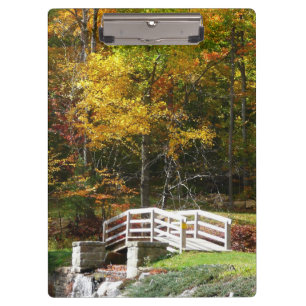 Seven Springs Fall Bridge I Herbstlandschaft Klemmbrett