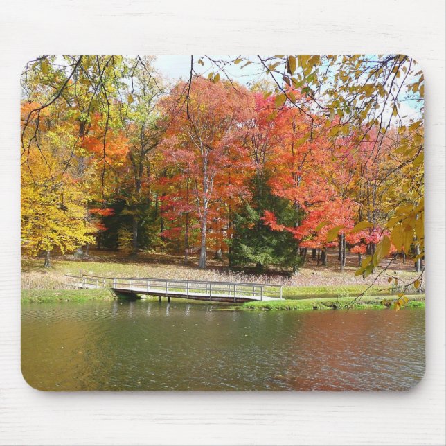 Seven Springs Fall Bridge III Herbstlandschaft Mousepad (Vorne)