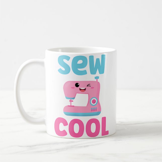 Sew Cool Cute Kawaii Sewing Machine Funny Pun Quil Kaffeetasse (Links)