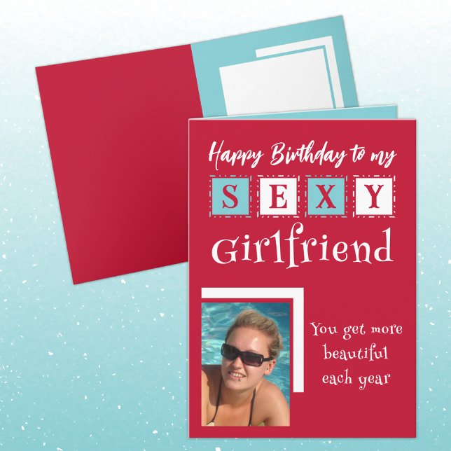 Sexy Freundin fügt Foto Rot Blue Geburtstag Karte (Von Creator hochgeladen)