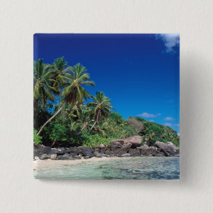 Seychelles, Mahe-Insel, Anse Royale Beach. 2 Button