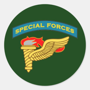 SF Q-Vorsprung und Pfadfinder-Abzeichen Runder Aufkleber