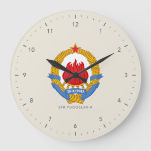 SFR Jugoslawien Staatssymbol auf einem elfenbeinfa Große Wanduhr