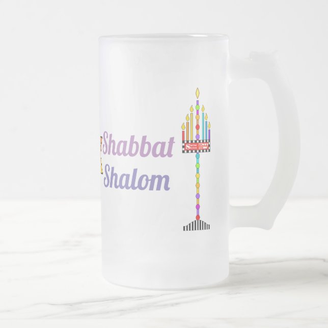Shabbat Shalom Menorah mattierte Tasse (Rechts)