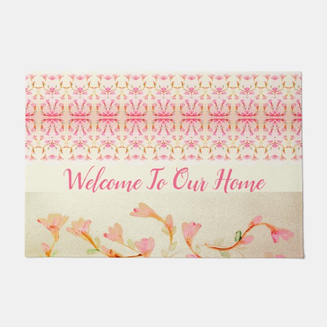 Shabby Chic Pink Floral Accented Designer Fußmatte (Vorderseite)