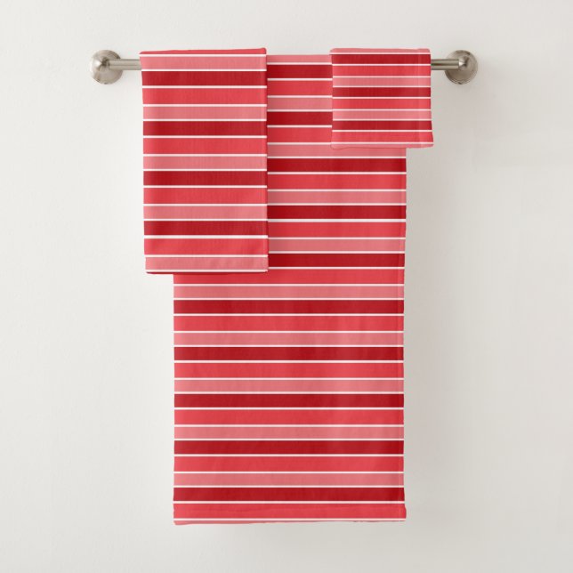 Shades of Red and White Striped Badhandtuch Set (Insitu)