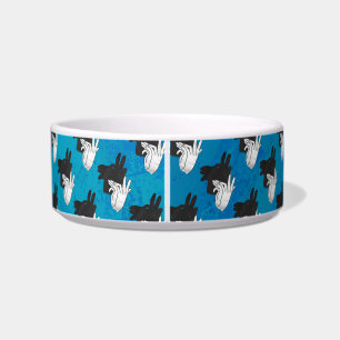 Shadow Billy Goat auf blau Napf