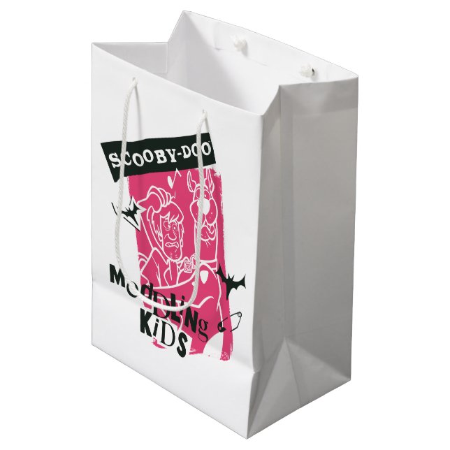Shaggy und Scooby Doo Meddling Kids Punk Kontur Mittlere Geschenktüte (Vorderseite Schrägansicht)