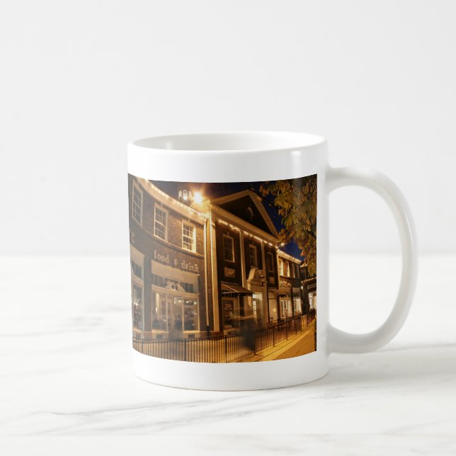Shaker Square bei Nacht - 1 Tasse (Rechts)