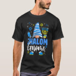 Shalom Gnome Menorah Dreidel Hanukka Chanukah Jude T-Shirt<br><div class="desc">Shalom Gnome Menorah Dreidel Hanukka Chanukah jüdische Mädchen.</div>