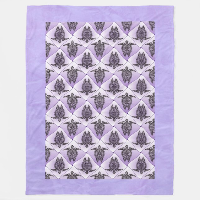 Shamanic Sea Turtles Pattern - violet Fleecedecke (Vorderseite)