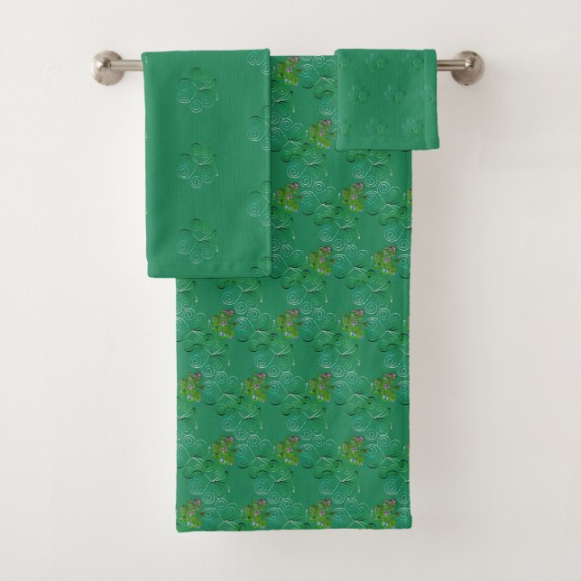 Shamrock Repeat Towel Badhandtuch Set (Insitu)