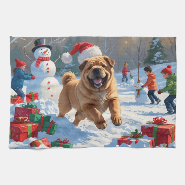 Shar Pei läuft im Schnee mit Weihnachtshut Geschirrtuch (Horizontal)