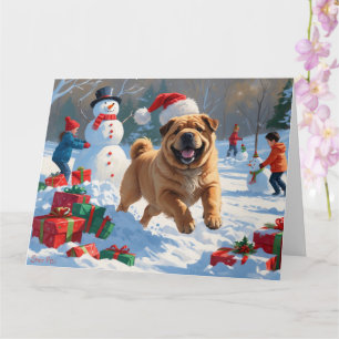 Shar Pei läuft im Schnee mit Weihnachtshut Karte
