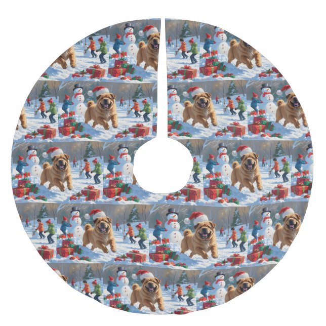 Shar Pei läuft im Schnee mit Weihnachtshut Polyester Weihnachtsbaumdecke (Vorderseite)