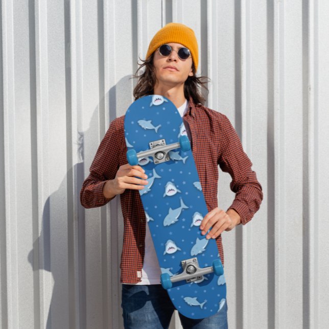 Shark Blue White Skateboard (Von Creator hochgeladen)