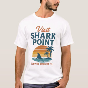 Shark Point Escape – Vintage Strand Vibes Grafik f T-Shirt