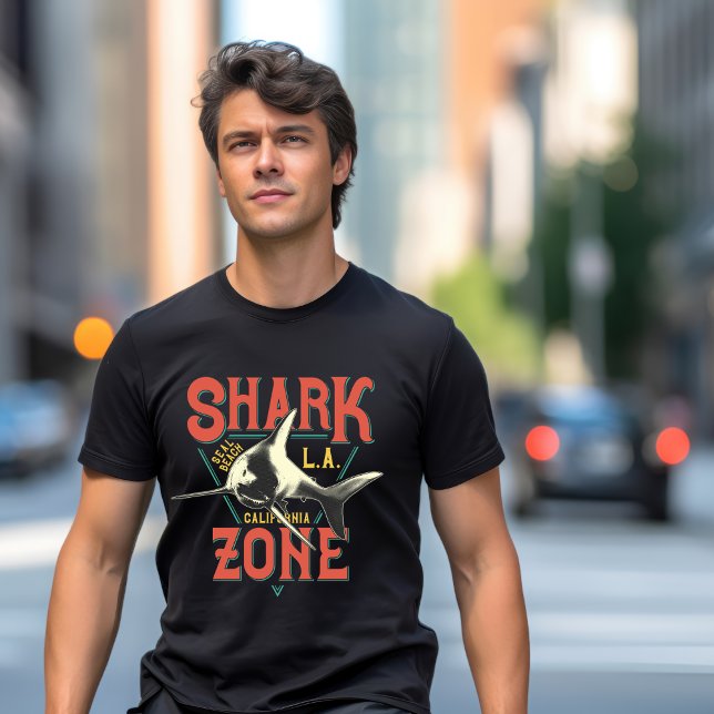 Shark Zone T - Shirt (Von Creator hochgeladen)
