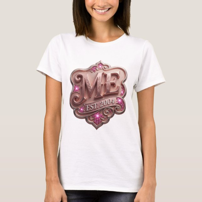 Sharp Silver ME EST 2004 Text Design T-Shirt (Vorderseite)