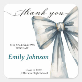 She did it Graduation invitation Photo Blue Bow  Quadratischer Aufkleber