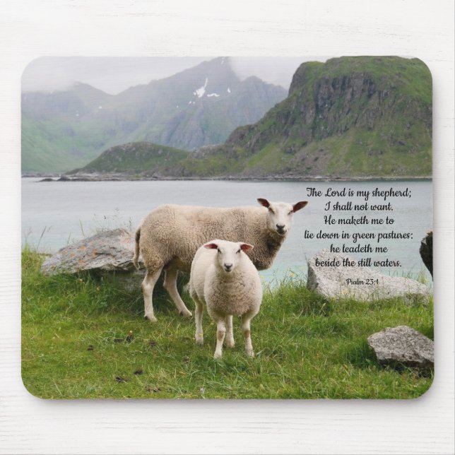 Sheep Beside Still Waters Mousepad (Vorne)