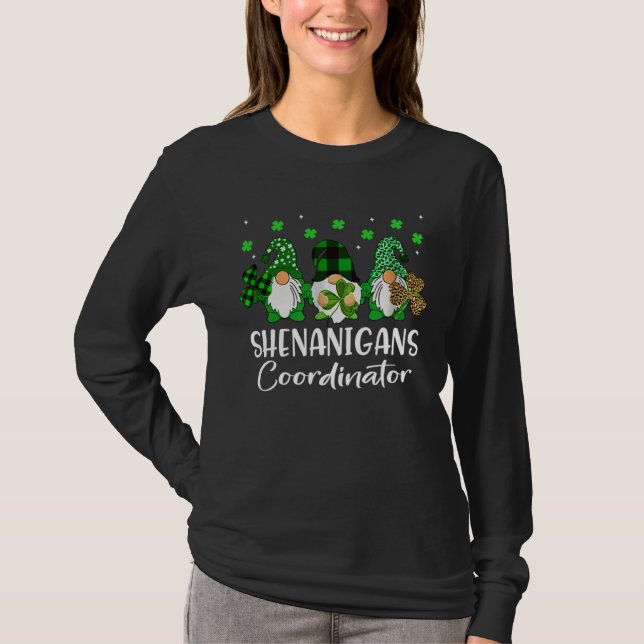 Shenanigans Coordinator St Patrick s Day Gnomes Gr T-Shirt (Vorderseite)