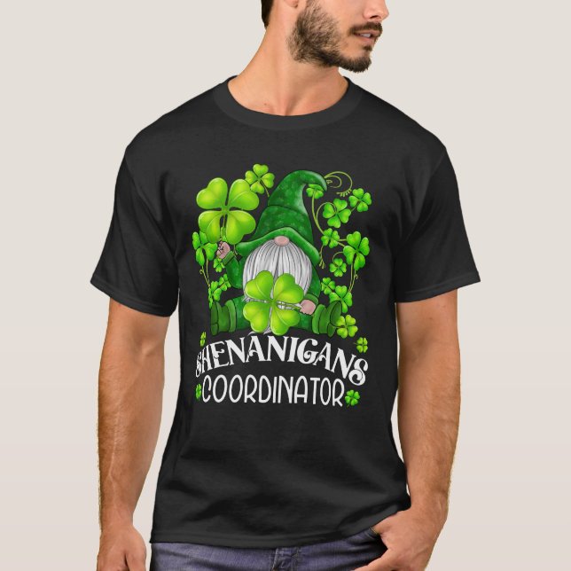 Shenanigans Coordinator St Patricks Day Gnome T-Shirt (Vorderseite)